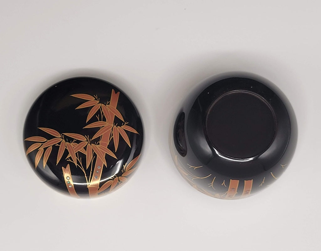 Japanse tea caddy Shuchiku maki-e 朱竹蒔絵 Yōhō